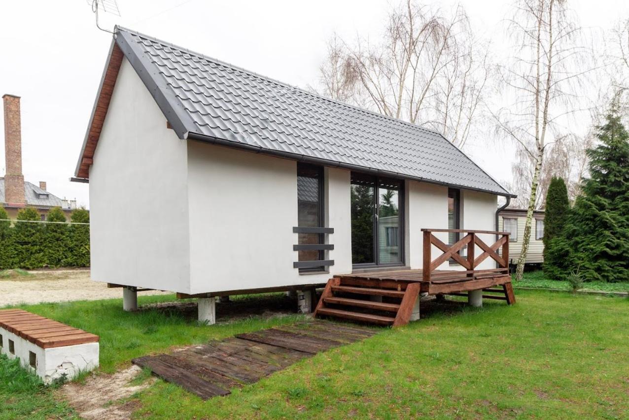 Ow Wilk - Pokoje I Domki Z Aneksami Kuchennymi, Parking, Plac Zabaw Leba Exterior foto